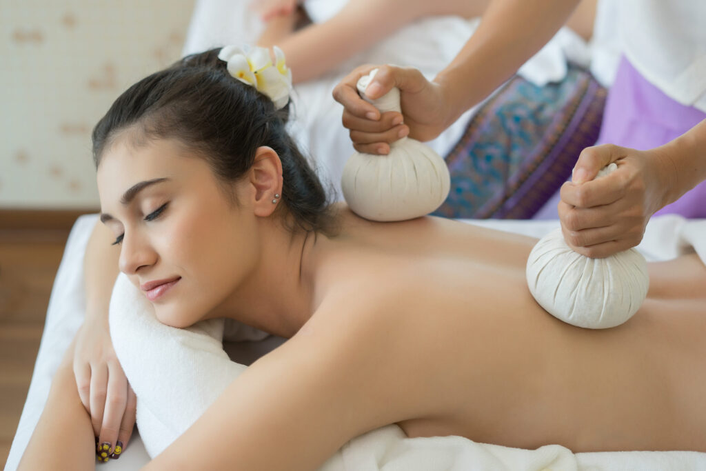 Potli Massage in Mumbai – Traditional Herbal Therapy